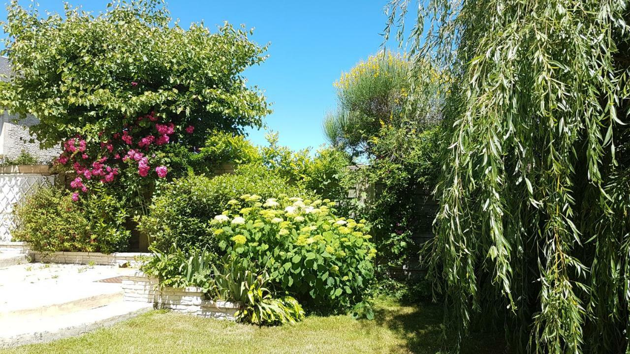 Liz'A Logis De Charme Villa Saint-Côme-de-Fresné Buitenkant foto