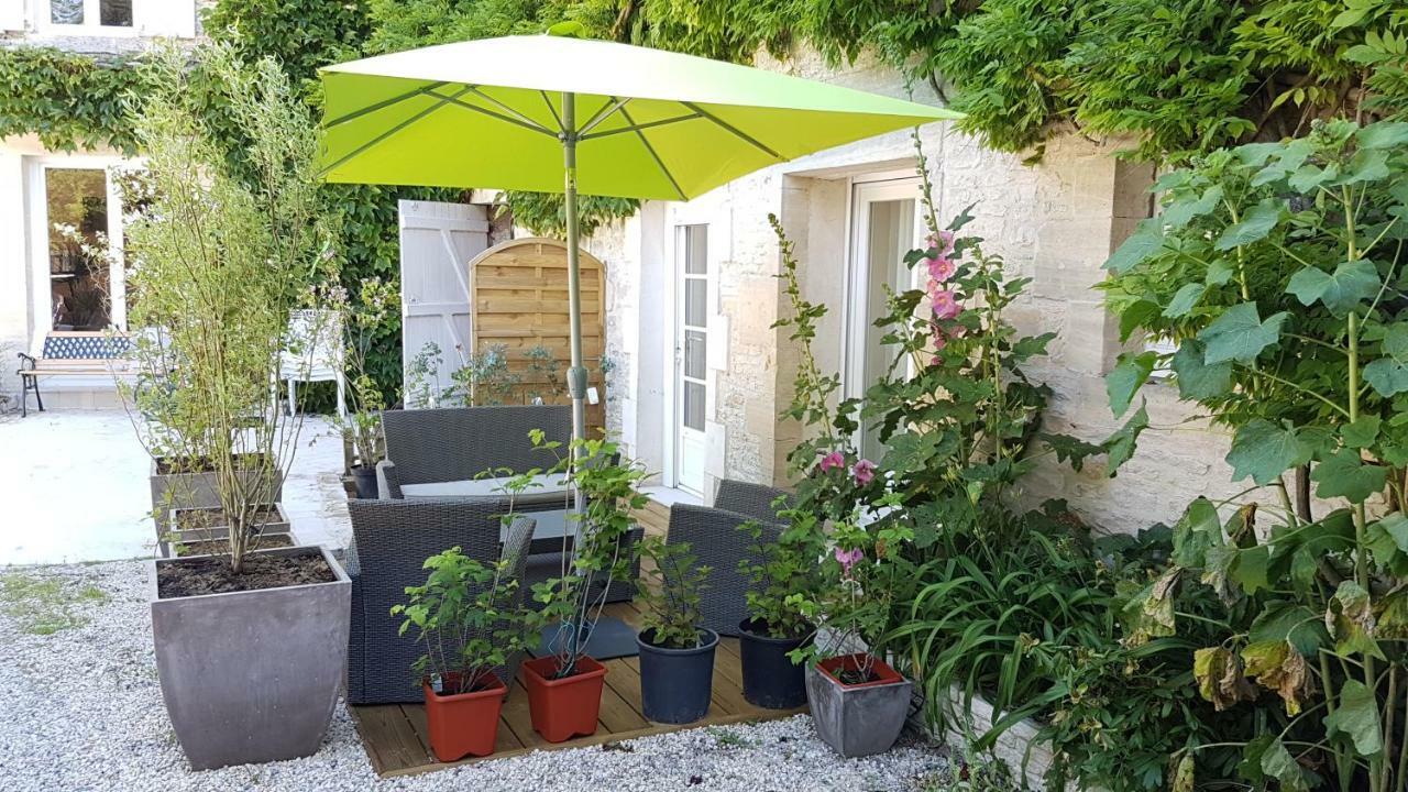 Liz'A Logis De Charme Villa Saint-Côme-de-Fresné Buitenkant foto